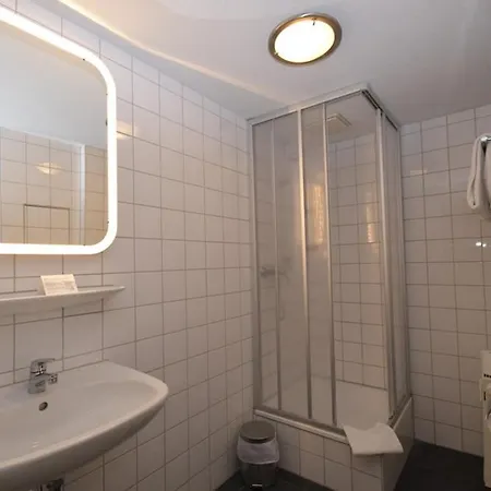 Gaestehaus Bavaria 4* Ρέγκενσμπουργκ