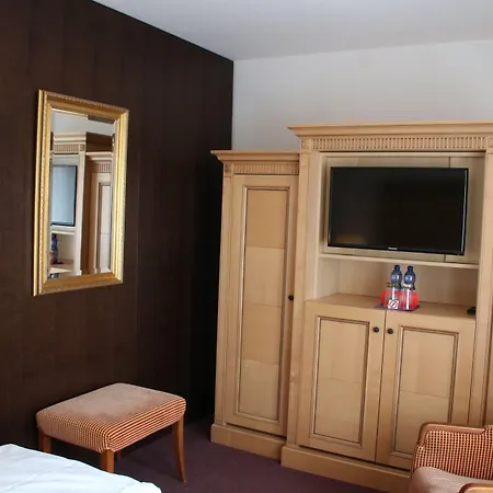 Πανσιόν Gaestehaus Bavaria 4*