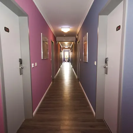 Πανσιόν Gaestehaus Bavaria 4*