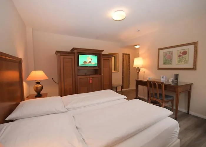 Bavaria 4* Regensburg